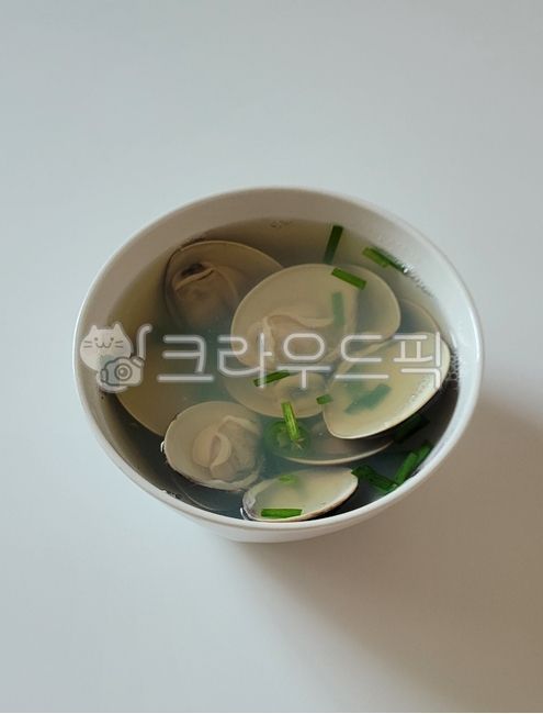 soup,sealife,natural product,seashell,Lily clam country,Lily soup,food,clam,marine life