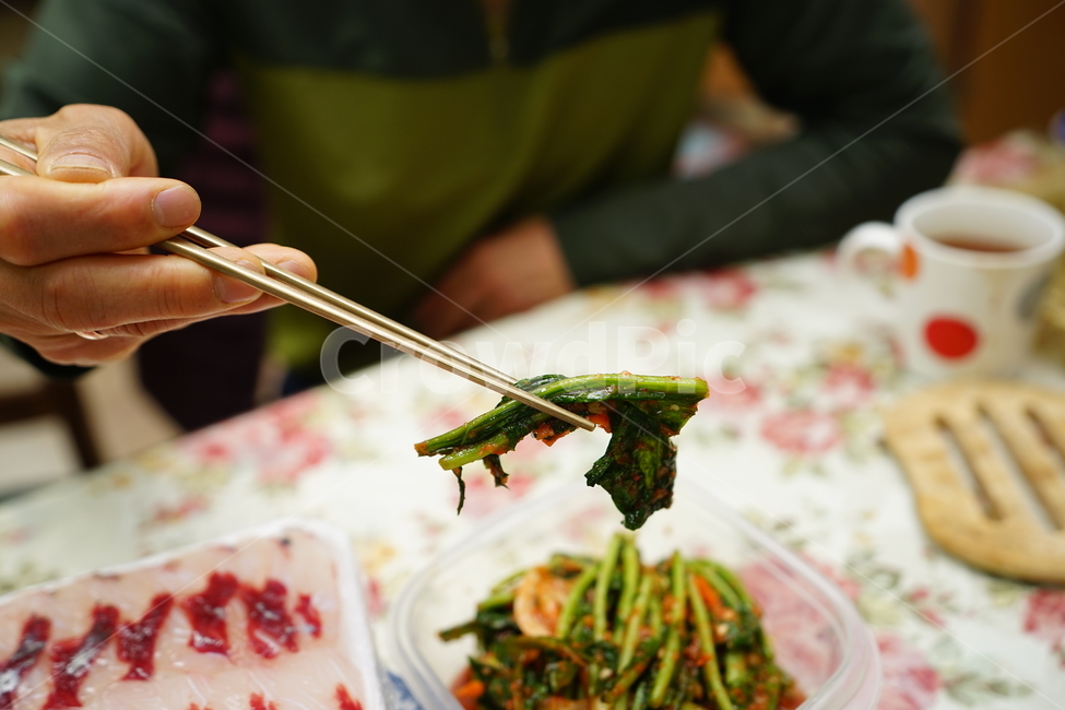 김치,열무,열무김치,반찬,한식,식단,먹거리,한국음식,집밥,반찬거리,음식,푸드,식사,우리집반찬,음식,식재료,요리,food,cook,meal,dishes,food reserves,채소,야채,vegetables,한식,한국음식,한국요리,korean food,korean dishes,korean meal,korean cook