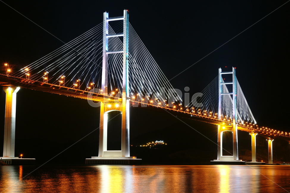 마창대교,야경,다리,교량,주탑,해변,바다,beach,sea,야경,밤,풍경,nightscape,night,landscape,도시,city,bridge,building,건물