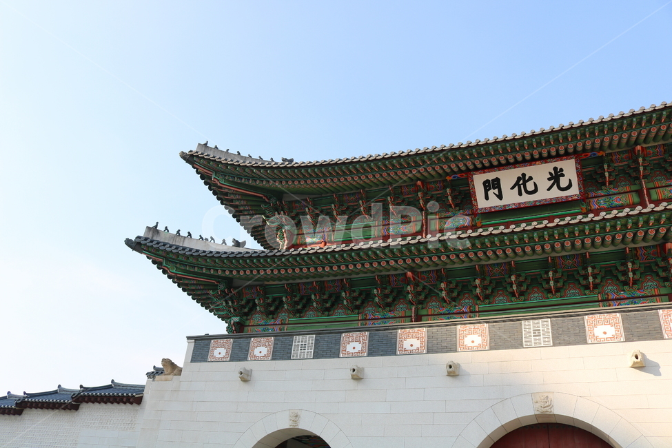 경복궁,광화문,서울,고궁,궁,궁궐,옛날집,기와,기와집,기와지붕,대문,문,한국전통,한국문화,korean traditional,korean culture,랜드마크,landmark,tourist attraction,한국랜드마크,한국관광지,한국명소,korea landmark,korea tourist attraction,건축물,건물외관,exterior,building,structure,architecture,construction