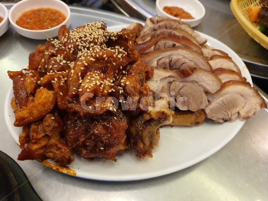 food,음식,족발,양념족발,매운족발,porkfeet,spicyporkfeet,돼지족발,족발요리,porkfeetfood