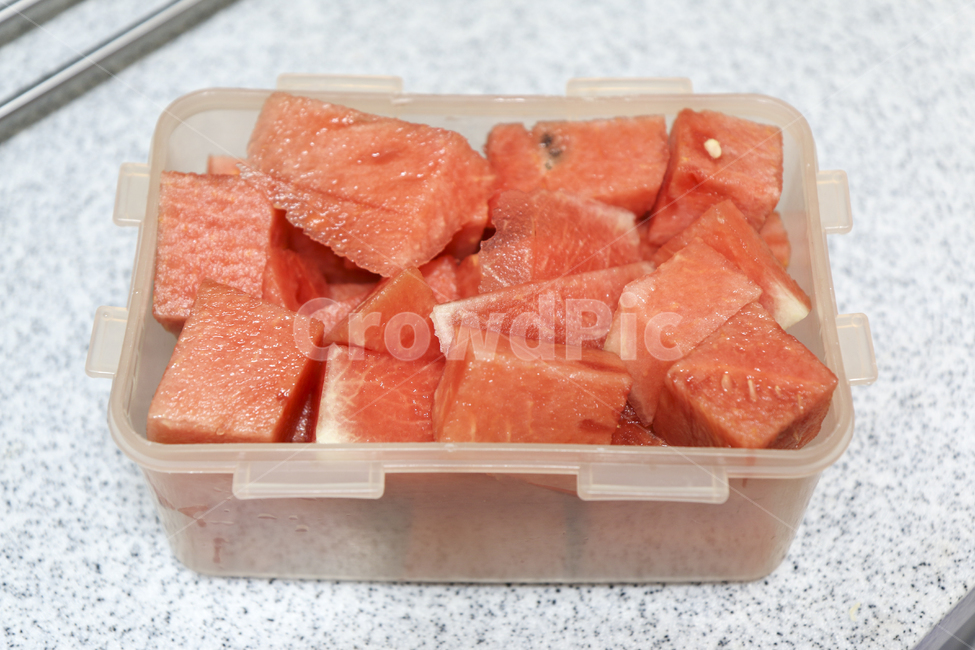 과일,수박,반찬통,여름,시원한,간식,여름,계절,summer,season,음식,식재료,요리,food,cook,meal,dishes,food reserves,과일,열매,fruit,채소,야채,vegetables,plant,식물