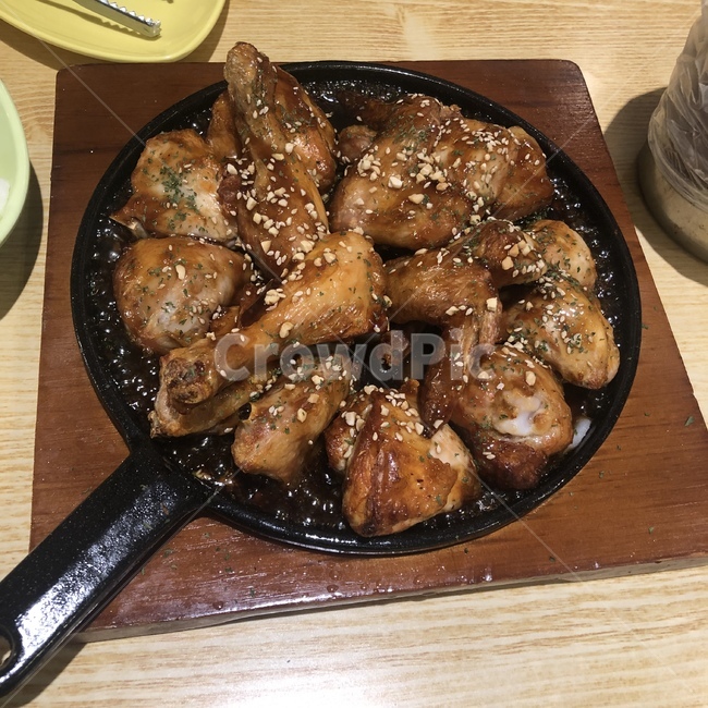 음식,치킨,food,chicken,닭다리,날개,음식,식재료,요리,food,cook,meal,dishes,food reserves