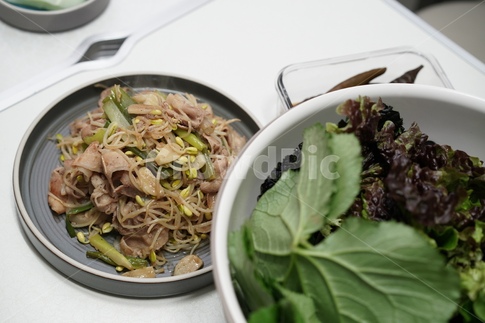 볶음,요리,고기,육류,육식,한식,반찬,음식,안주,콩나물,야채,food,음식,식재료,요리,food,cook,meal,dishes,food reserves
