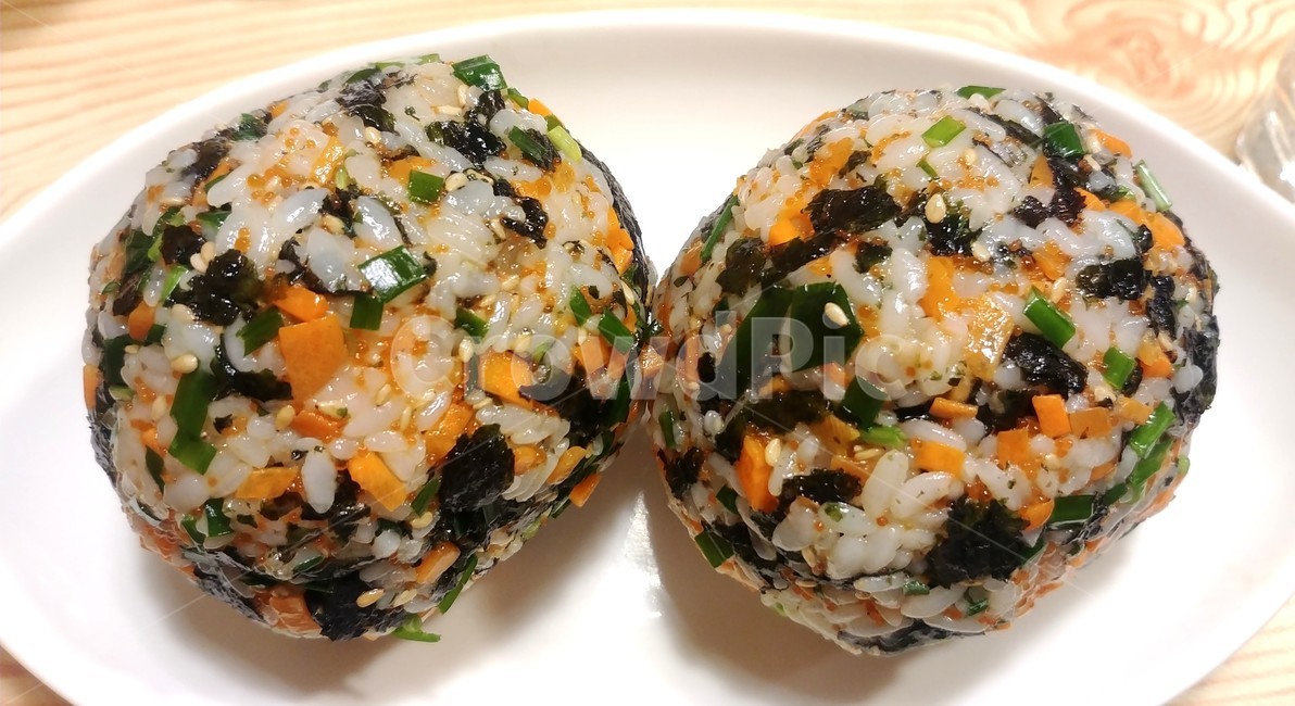 주먹밥,밥,간편식,한끼,rice