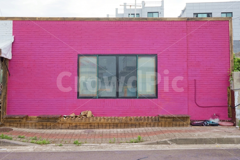 건물,외벽,색,자주색,진분홍,color,감성,길,제주,여행,제주도,puple,plum,wine,보라,스냅,스냅사진,건축물,건물외관,exterior,building,structure,architecture,construction