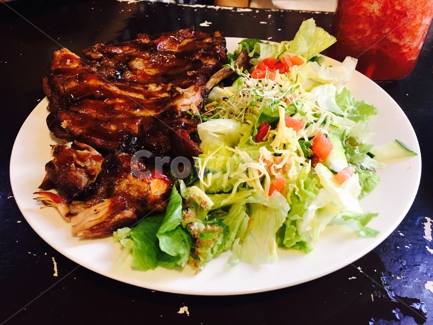 폭립,야채,샐러드,food,meal,dish,식품,요리,음식,고기,맛집,음식,식재료,요리,food,cook,meal,dishes,food reserves
