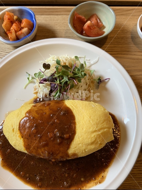 eggs,salad,Japanese food,dining table,omelet rice,Omelette,radish radish,Japanese home cooking