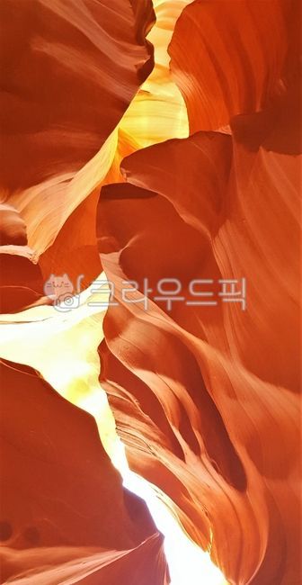 USA,Antelope Canyon scenery,color,Americas Nature,Antelope Canyon,sandstone,American landscape,rock,light,antelopecanyon,gorge,TV advertising background,Wallpapers,western usa
