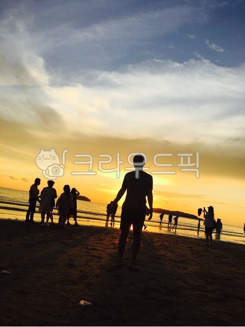 night view,Kota Kinabalu,Character,shadow,malaysia,Southeast Asia,sunlight,vitality,person,sunset,sight,human,energy