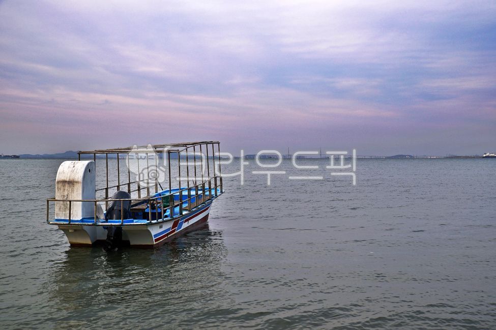 ocean,sunset,fishing boat,Daebudo,Ansan city
