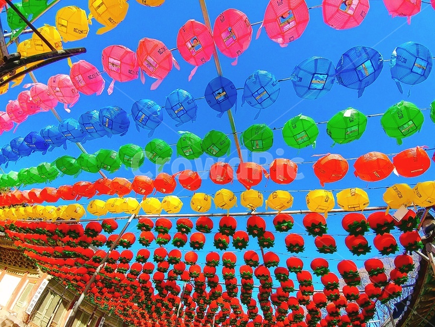 연등,불교,파랑,무지개,사찰,풍경,하늘,절,봄,한국전통,한국문화,koreantraditional,koreanculture,종교,신앙,종교,신앙,religion,belief,faith