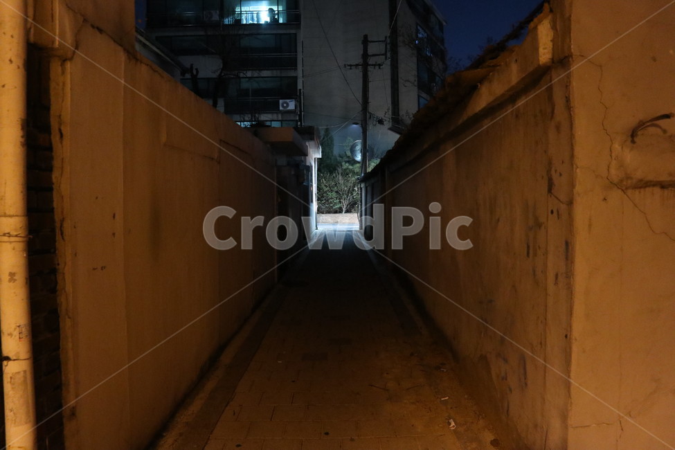골목길,마을,풍경,야경,골목,야경,밤,풍경,nightscape,night,landscape,도시,city,한국도시풍경,한국도시경관,korea cityscape,골목길,alley,빈티지사진,빈티지느낌,빈티지감성,vintage,street,거리,building,건물,town,road,도로,urban,어반,시티