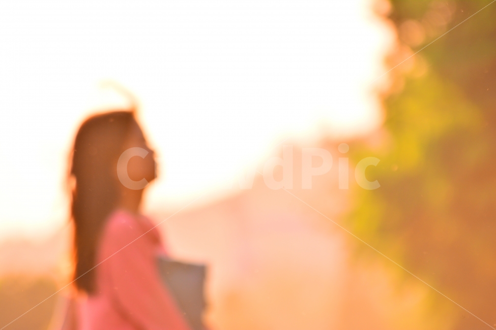 소녀,산책,실루엣,감성,여자,보케,빛망울,아웃포커스,혼자,홀로,걷다,사람,형상,인간,시안,디자인,디자이너,출판,편집,책자,서적,사보,카다로그,콘텐츠,리플렛,브로셔,컨셉,콘셉,컨셉트,모바일,팝업,전단,광고,색감,sns,ebook,웹,마케팅,마켓팅,season,필,느낌,서정,feeling,사람들,오후,자전거,석양,sunset,해질무렵,여유,낭만,휴식,레저,즐거움,바이시클,유산소운동,배경,바탕,클로즈업,background,주말,나들이,emotion,일상,삶,생활,life,사색,힐링,공원,야외,휴일,park,사람,인물,인간,human,person,어린이,어린아이,child,children,kid,인물실루엣,사람실루엣,character silhouette,human silhouette,감성,sensible,feeling