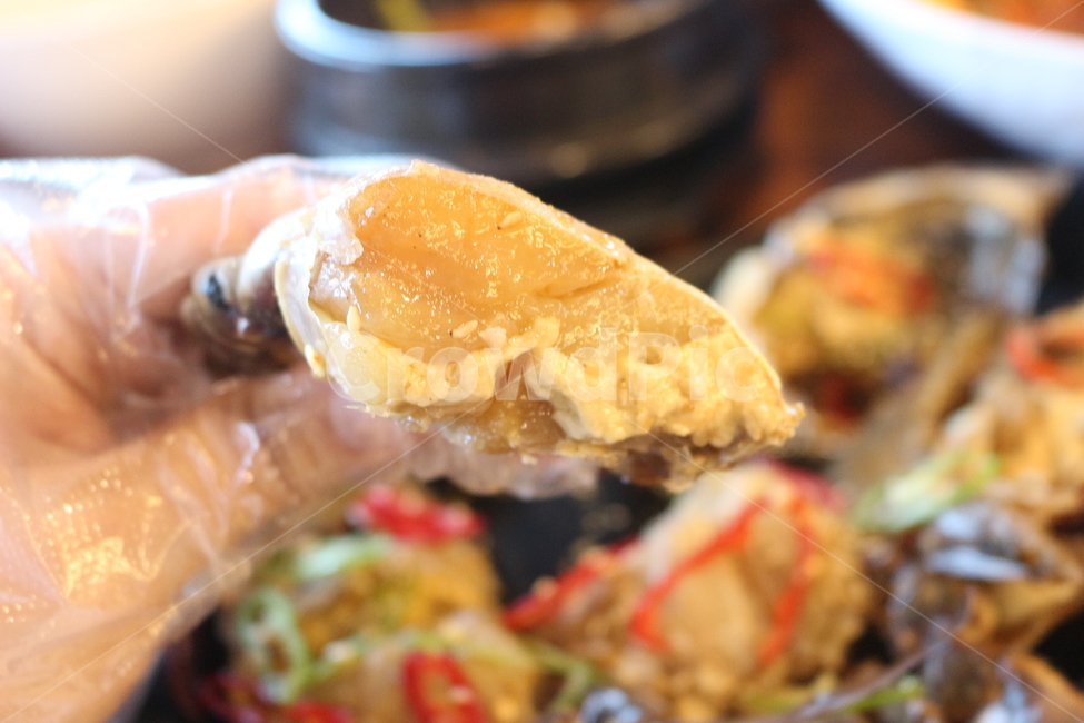 간장게장,crab,게딱지,food,koreafood,soycrab,간장게장정식,음식,식재료,요리,food,cook,meal,dishes,food reserves,수산물,해산물,fishery products,seafood,한식,한국음식,한국요리,korean food,korean dishes,korean meal,korean cook