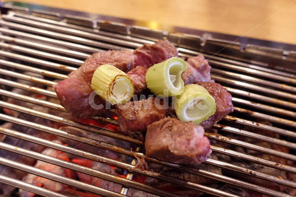 양갈비,양고기,양갈비구이,날것의,고기,양,맛집,식사,구이,안주,음식,식재료,요리,food,cook,meal,dishes,food reserves,육류,고기,meat,중식,중국음식,중화요리,chinese food,chinese dishes,chinese meal,chinese cook