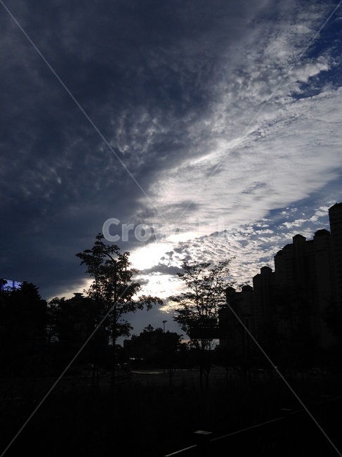 실루엣,하늘,구름,태양,풍경,도시,풍경,city,landscape,한국도시풍경,한국도시경관,korea cityscape,실루엣,그림자,silhouette,shadow,nature,자연,weather,날씨,outdoors,옥외