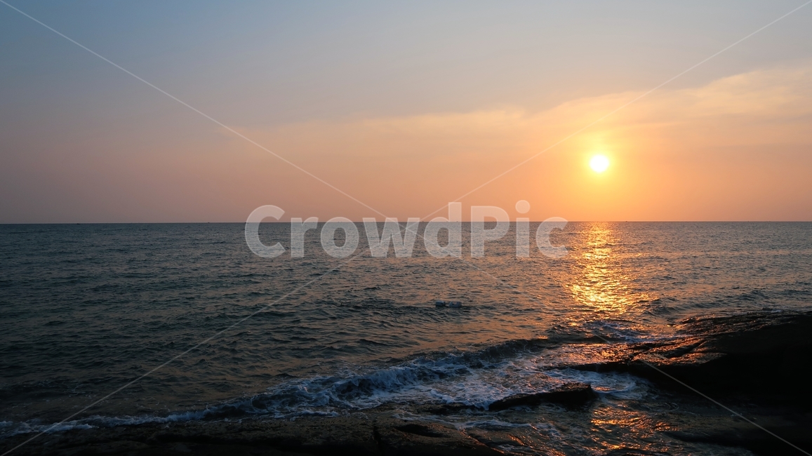 파도,선셋,노을,바다,바닷가,해변,반사,평화로운,sun,sea,sunset,summer,sky,background,beautiful,ocean,horizon,reflection,하늘,해,햇빛