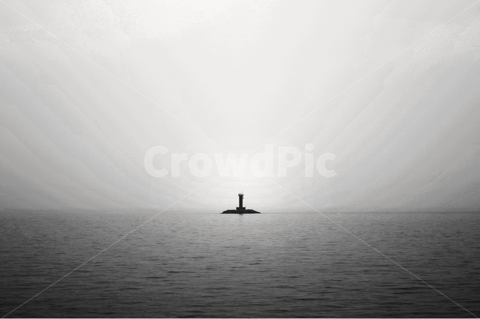 등대,등대섬,바다와등대,바다,흑백바다,흑백등대,등대,lighthouse,흑백,모노톤,monochrome,black and white