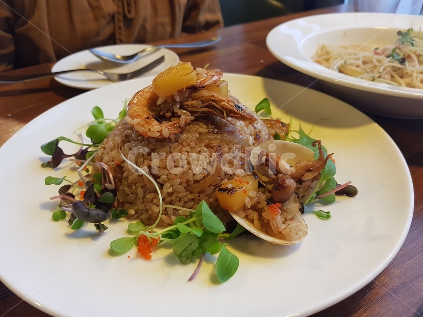 food,식품,meal,식사,dish,요리,볶음밥,friedrice,해물볶음밥