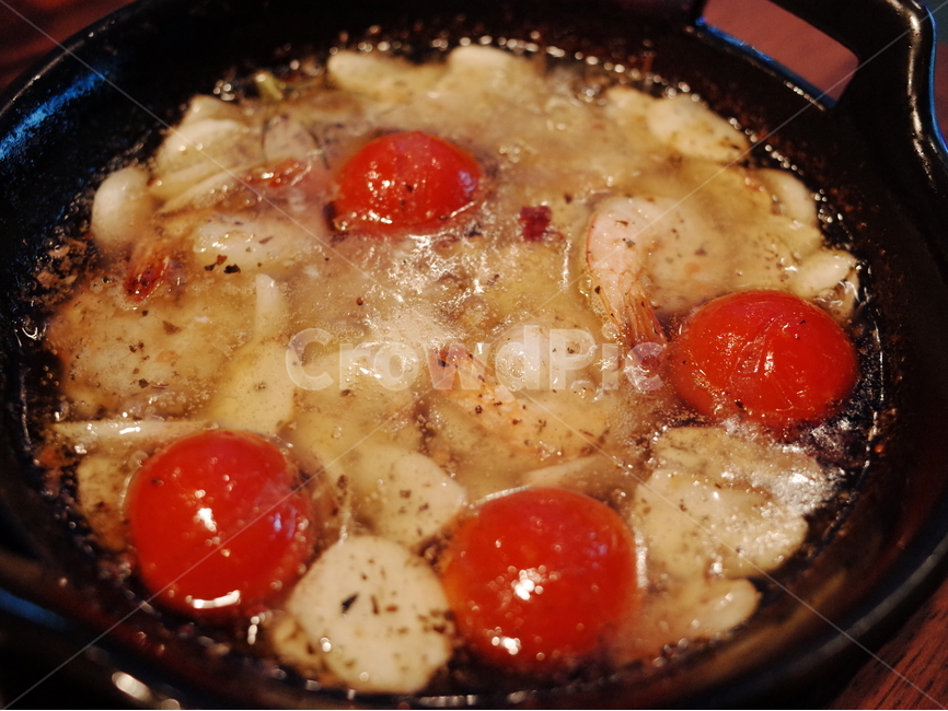 감바스,토마토,지중해요리,올리브,감바스요리,요리,음식,서양음식,음식,식재료,요리,food,cook,meal,dishes,food reserves,양식,서양음식,서양요리,western food,western dishes,western meal,western cook