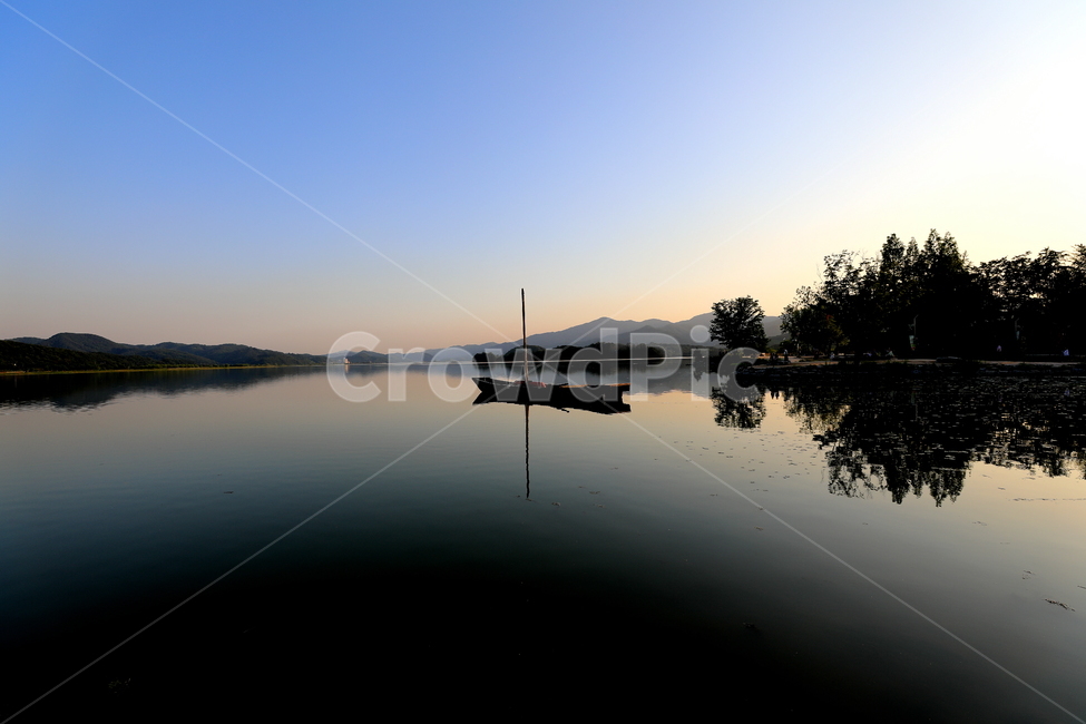 풍경,자연,호수,shadow,나무,한강,자연,풍경,nature,landscape,한국자연풍경,한국자연경관,korea nature landscape,outdoors,옥외,water,물