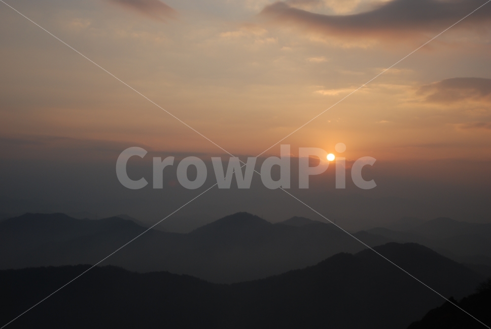 풍경,일출,아침일출,월출산일출,산,자연,풍경,nature,landscape,outdoors,옥외,sky,하늘,red sky,붉은 하늘,dusk,황혼,dawn,새벽,sunset,일몰