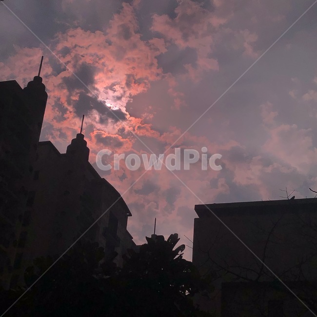 하늘,빨간색구름,태양,아파트,태양불빛,sky,redcloud,sun,apartment,light,실루엣,그림자,silhouette,shadow,건축물,건물외관,exterior,building,structure,architecture,construction