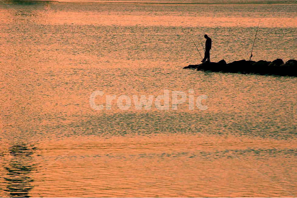 풍경,노을,바닷가,낚시,붉은노을,고독,landscape,sunset,fishing,자연,풍경,nature,landscape,사람,인물,인간,human,person,인물실루엣,사람실루엣,character silhouette,human silhouette,고독함,외로움,쓸쓸함,우울함,슬픔,lonely,solitary