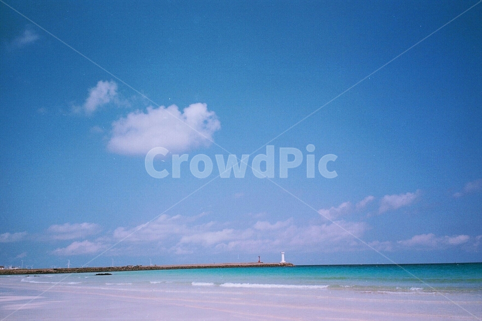 바다,sea,바닷가,자연,nature,beach,해안가,해안선,제주도,세화해변,등대,여름,자연,풍경,nature,landscape,land,땅,outdoors,옥외,ocean,대양,water,물,shoreline