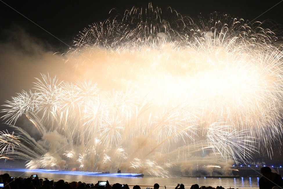 불꽃,축제,불꽃축제,불꽃놀이,빛,빛축제,야경,밤하늘,부산불꽃축제,부산,야경,밤,풍경,nightscape,night,landscape,축제,행사,festival,carnival,event