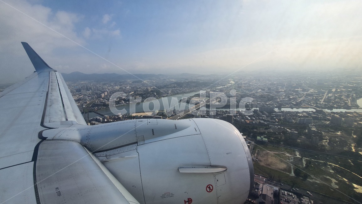 nature,자연,outdoors,landscape,경치,scenery,풍경,airplane,비행기,교통,항공기,교통,교통수단,traffic,transportation