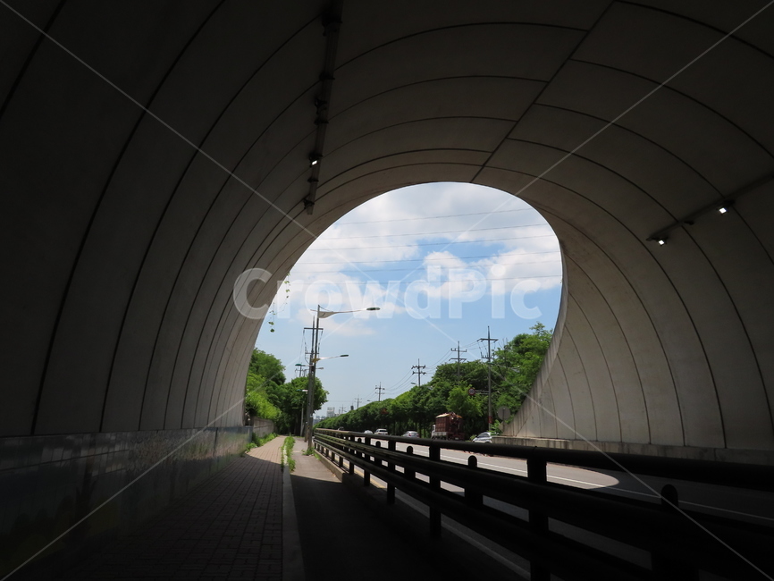터널,구름,하늘,자연,흰색,파랑색,아름다움,풍경,thesky,sky,white,blue,tunnels,beauty,landscape