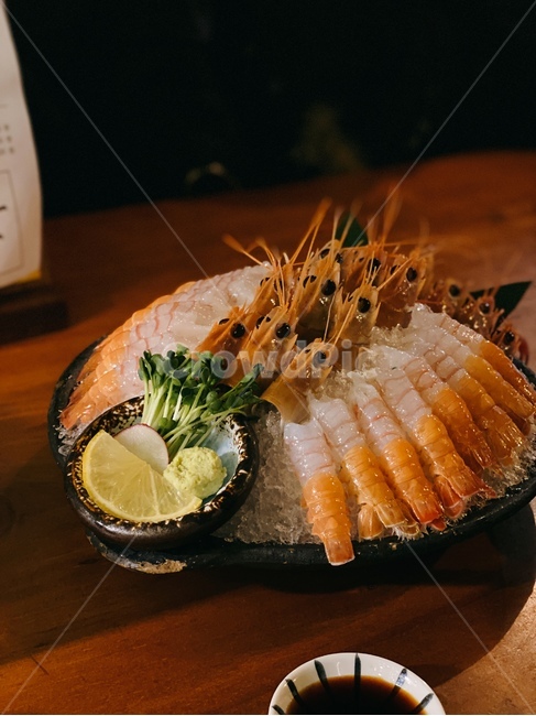 shrimp,새우,딱새우,새우회,해산물,seafood,lemon,레몬,수산물,해산물,fishery products,seafood
