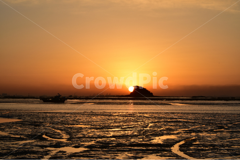 샤크섬일출,메도랑일출,영종도,일출,해돋이,샤크섬,메도랑,자연,풍경,nature,landscape,한국자연풍경,한국자연경관,korea nature landscape,outdoors,옥외,sunlight,햇빛,red sky,붉은 하늘,sky,하늘,sunset,일몰,dawn,새벽,dusk,황혼