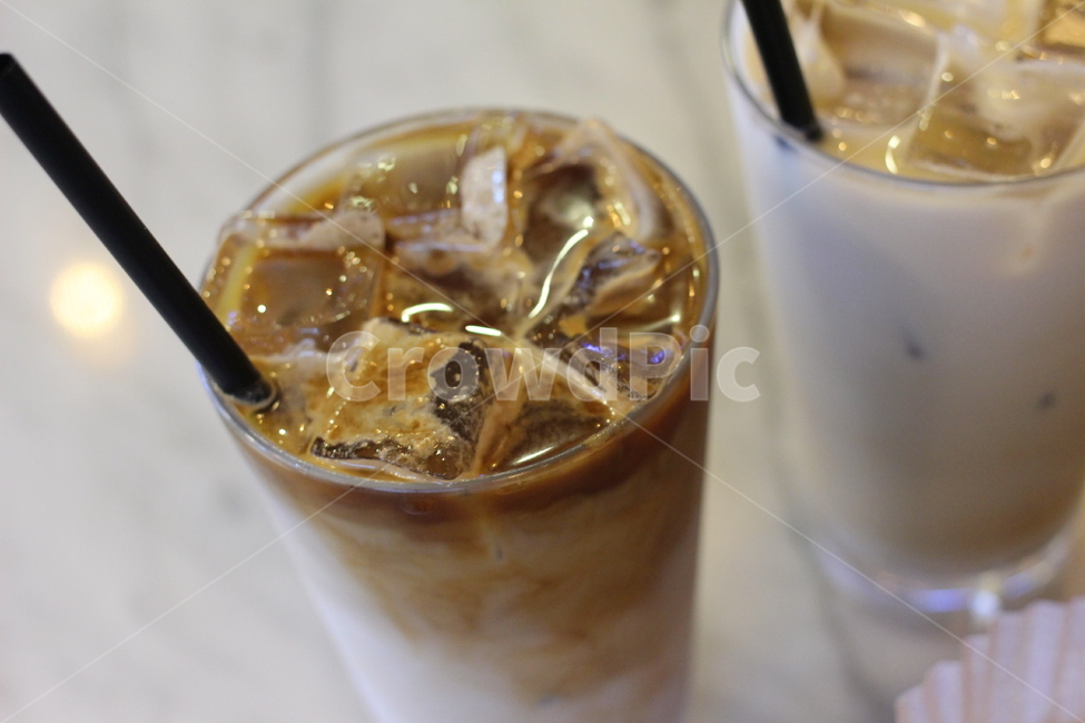 카페라떼,아이스카페라떼,커피,카페,우유,라떼,얼음,잔,beverage,마실것,drink,juice,카페라떼아이스,시원한,휴식,마시다,컵,음료,coffee,cafe,아이스라떼,카페메뉴,카페음료,아이스,바리스타,아이스커피,커피,카페,coffee,cafe