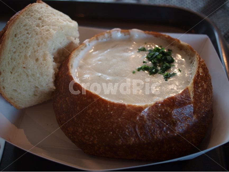 스프,크램차우더,샌프란시스코,크림스프,soup,음식,식재료,요리,food,cook,meal,dishes,food reserves,빵,bread,양식,서양음식,서양요리,western food,western dishes,western meal,western cook