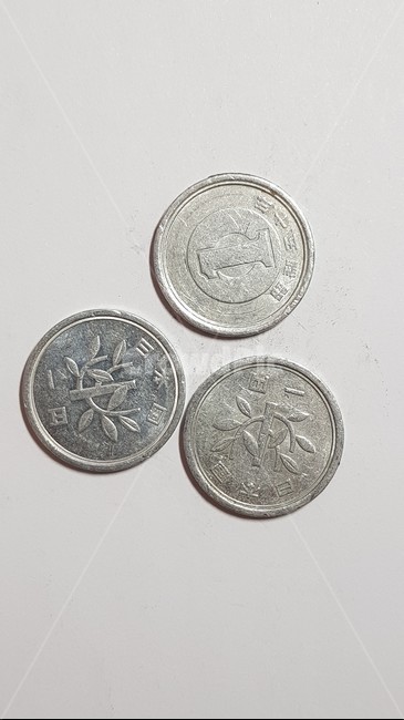 코인,일본동전,앞,뒤,1엔,단돈한닢,money,돈,coin,동전