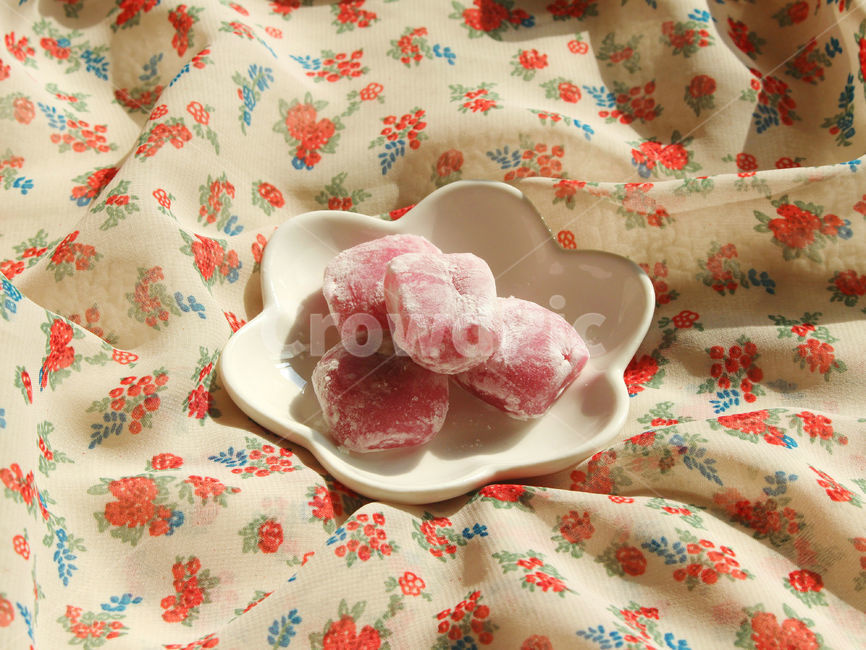음식,찹쌀떡,떡,요리,감성사진,딸기찹쌀떡,food,음식,식재료,요리,food,cook,meal,dishes,food reserves,디저트,간식,후식,dessert,snack