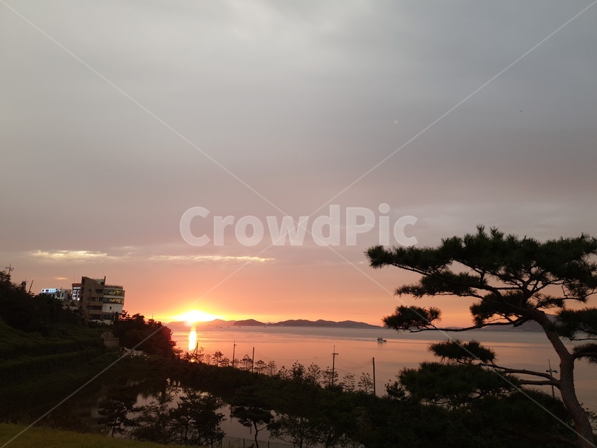 자연,하늘,nature,일몰,옥외,붉은하늘,자연,풍경,nature,landscape,outdoors,dusk,황혼,sunset,sky,dawn,새벽,red sky,붉은 하늘,sunlight,햇빛,flare,플레어,light,빛