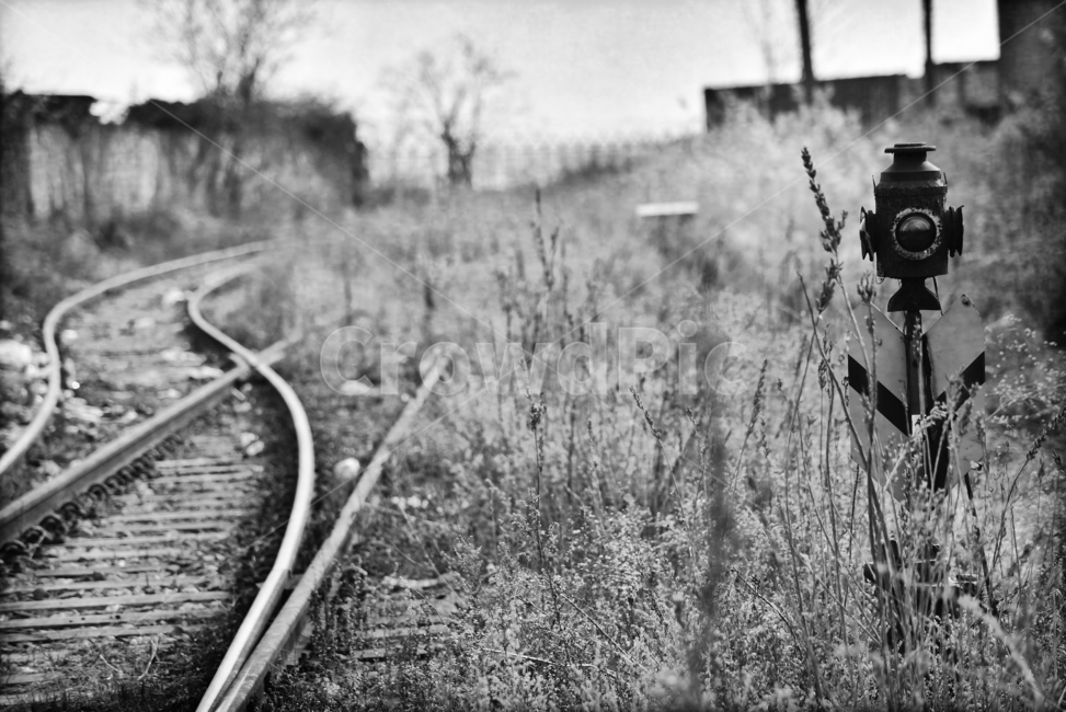 감성사진,흑백사진,철로,철도,폐철길,빈티지,railway,traintrack,bw,기찻길,rail,레일,모노톤,잊혀진,추억,메모리,회상,감성풍경,쓸쓸함,기억,노스텔지어,리멤버,remember,vintage,과거,옛날,old,녹슨,rust,오래된,분위기,배경,바탕,백그라운드,feeling,sensible,emotional,크로스,cross,필름감성,흑백,모노톤,monochrome,black and white