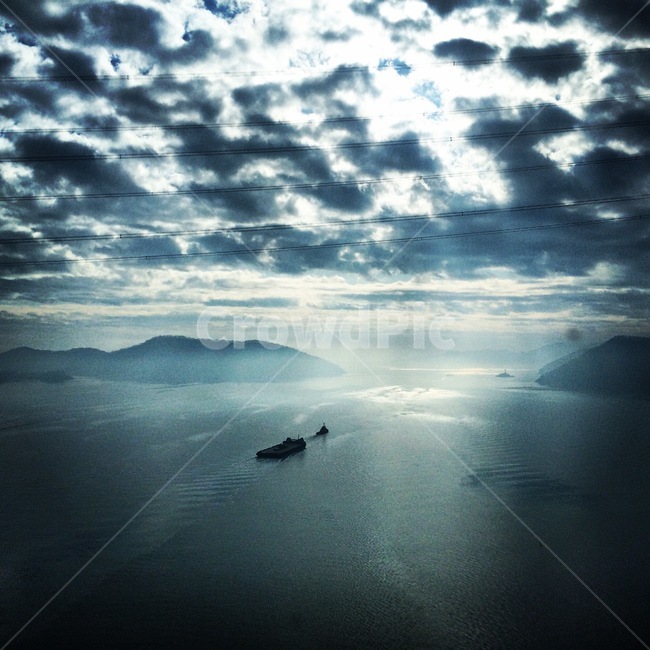 nature,자연,outdoors,옥외,land,나라,water,물,ocean,대양,sea,바다,sky,하늘,light,빛,scenery,풍경