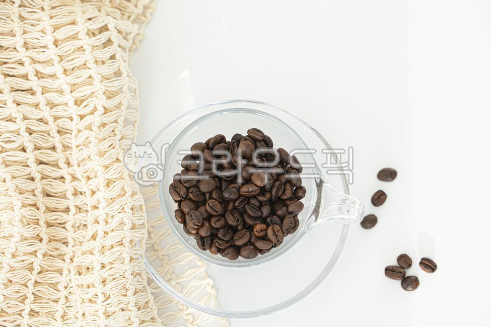 coffee bean,Fruit,green coffee beans,coffee beans,coffee cup,coffee,roasting,beverage,bean,Caffeine,cup,glass cup
