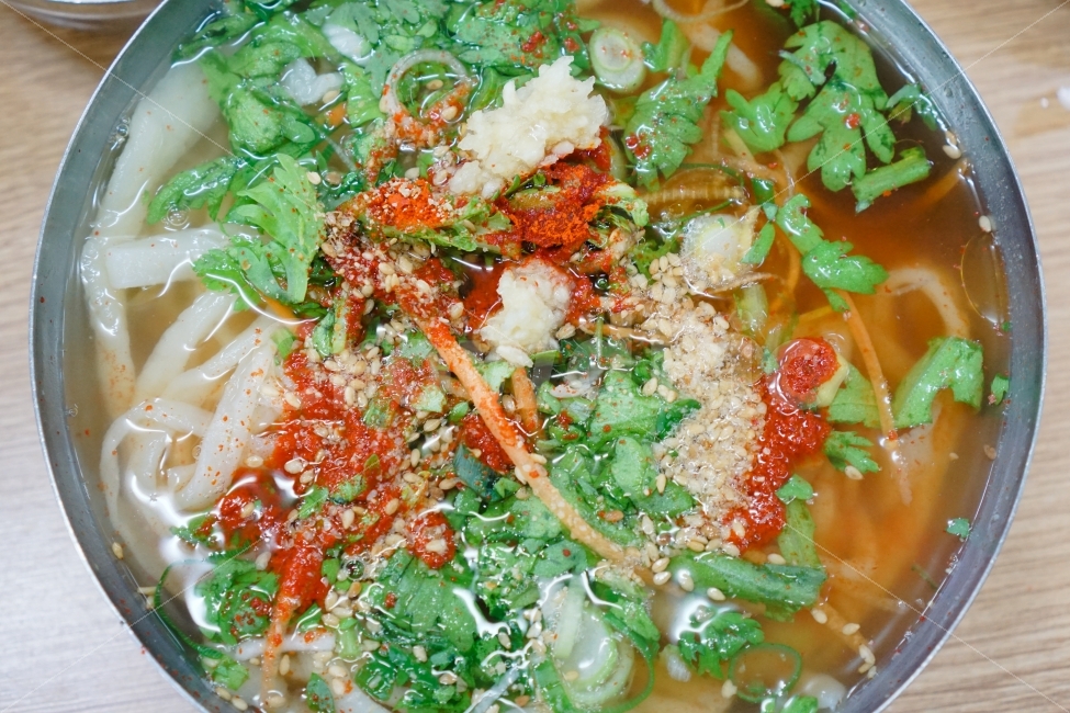 한국음식,칼국수,점심식사,간식,국물,음식,식재료,요리,food,cook,meal,dishes,food reserves,면류,면요리,noodles,한식,한국음식,한국요리,korean food,korean dishes,korean meal,korean cook