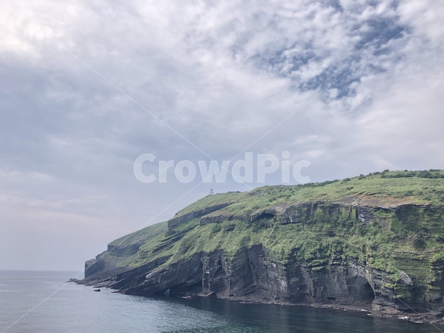 제주도,우도,하늘,구름,섬,outdoors,옥외,nature,자연,land,땅,water,물,shoreline,해안선,ocean,대양,sea,바다
