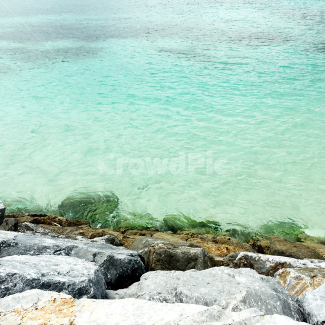 바다,에메랄드,해안,해안가,푸른바다,해변,sea,emerald,ocean,water,풍경,landscape,배경,background,view,oceanview,돌,암석,rock,clean,bright,옥외,outdoors