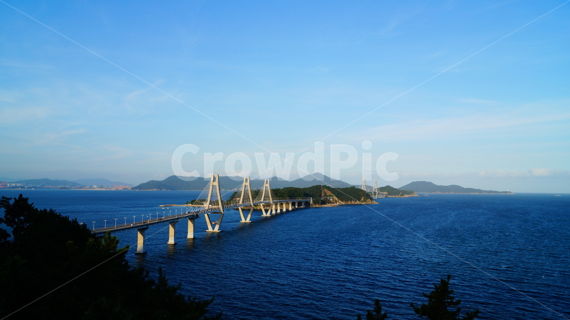 바다,산,하늘,구름,자연,풍경,자연,풍경,nature,landscape,건축물,건물외관,exterior,building,structure,architecture,construction,water,물,outdoors,옥외,land,땅,ocean,대양,sea