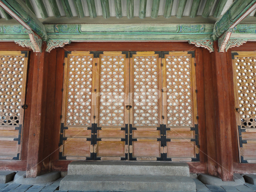 한식창호,고궁,창경궁,문화유산,단청,전통가옥,한국전통,한국문화,문,door