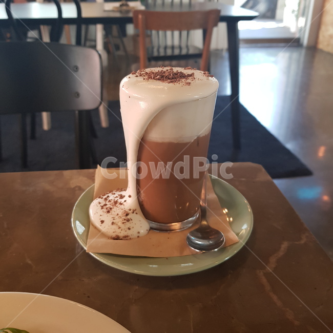 cup,컵,coffeecup,커피컵,beverage,마실것,latte,라떼,chocolatte,초코라떼
