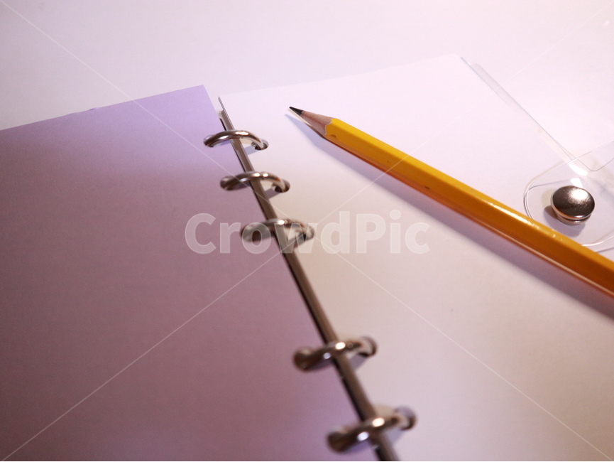 다이어리,연필,필기,노트,글쓰기,기록,학용품,문구류,사무용품,school supplies,stationery,office supplies